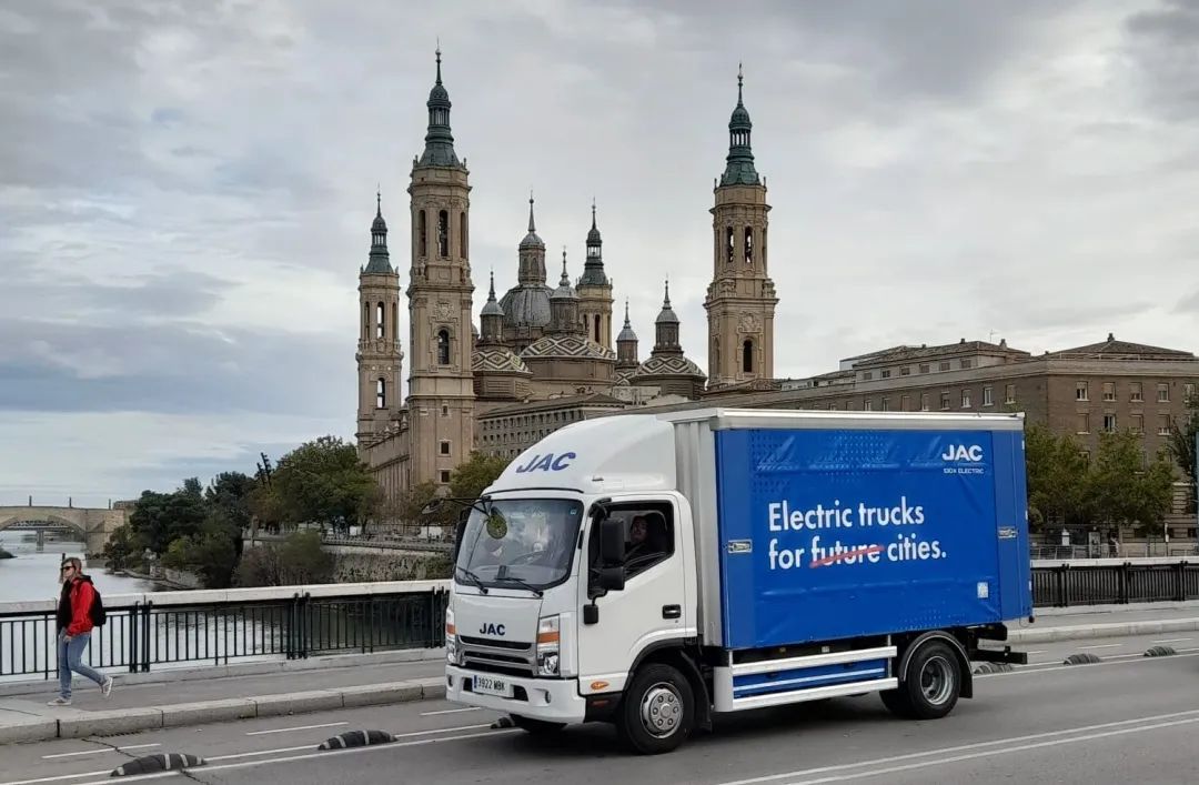 AG콢 (й½) Apple Store