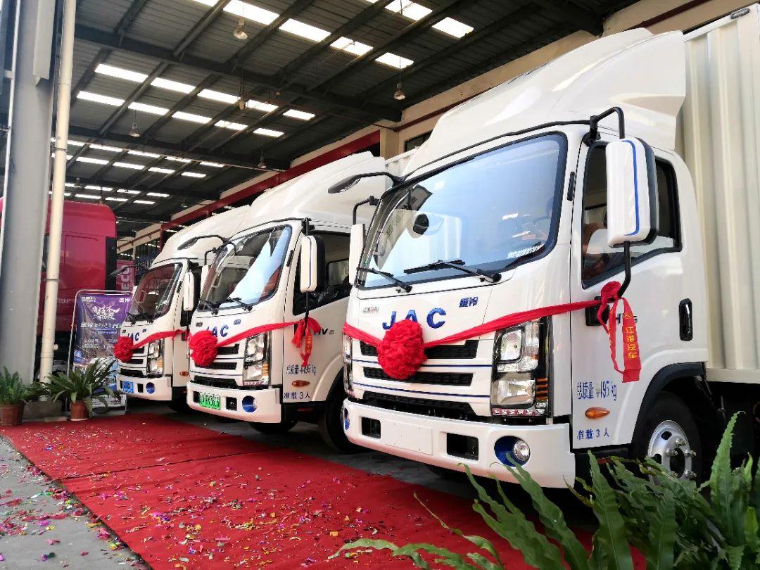 AG콢 (й½) Apple Store